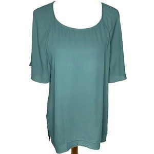 Soft Surroundings Flutter Sleeve Hi Low Tunic Top